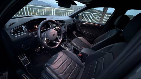 VOLKSWAGEN TIGUAN 2.0 300 TSI GASOLINA ALLSPACE R-LINE AUTOMÁTICO